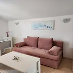 Tunjic Apartment *