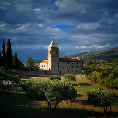 Tunjic Appartamento *